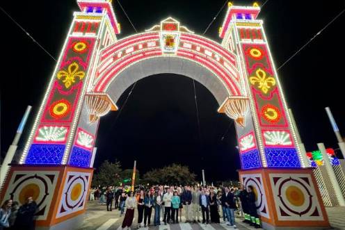 <i>Foto encendido alumbrado de la feria. / Jason Moyano / Diario JAÉN. </i>