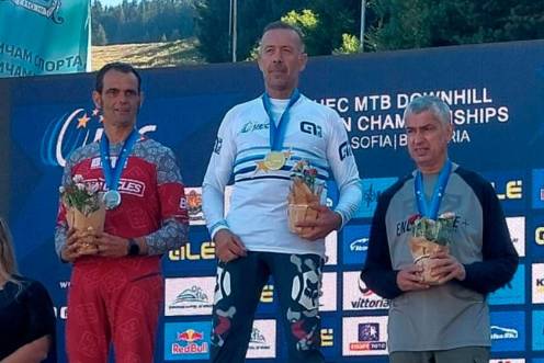 <i>Stefano Battistella, Juan Francisco López y Nikolay Nachev.</i>