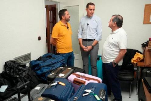 <i>Visita a Quesada Solidaria. / Diputación de Jaén. </i>