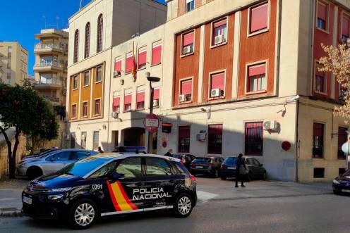 <i>Comisaría de la Policía Nacional en Jaén. Archivo. / Europa Press.</i>