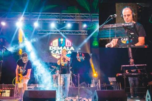 <i>La banda De Mala Casta y José Carlos Garrido Navarro.</i>