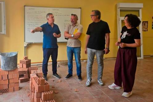 <i>Visita de Javier Padorno a las obras. / Ayuntamiento de Jaén. </i>