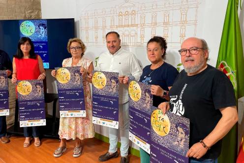 <i>Presentación 54 edición de la Cita con la Música Folk. / Diputación de Jaén. </i>