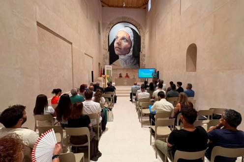 <i>Apertura jornada participativa proyecto Competiolivar en Beas de Segura. / Diputación de Jaén. </i>