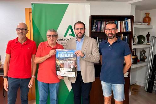 <i>Durante la presentación del cartel de la XXII Subida al Quiebrajano, que organiza el club deportivo “Quiebrajano”. / Junta de Andalucía. </i>