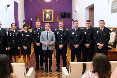 <i>Toma de posesión Agentes de la Policía Local de Jaén. / Ayuntamiento de Jaén. </i>