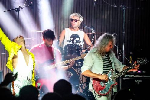 <i>El espectáculo de Queen Revolution perfectamente caracterizados en el escenario.</i>