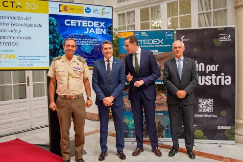 <i>Inauguración de la jornada sobre el Cetedex. / Delegación del Gobierno.</i>
