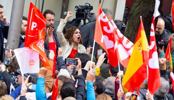 El PSOE convierte el Comité Federal en un acto de apoyo a Sánchez ...