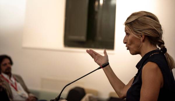 Yolanda Díaz anuncia un acuerdo con el PSOE para derogar la Ley Mordaza