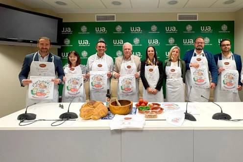 <i>Presentación de la Pipirranada UJA 2026.</i>