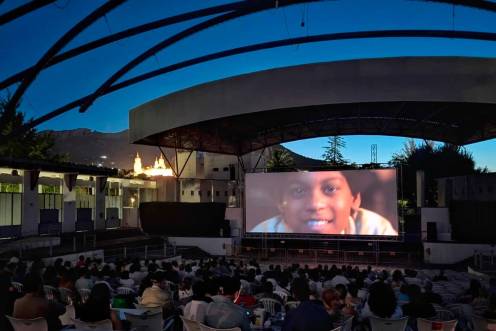 <i>Cine de Verano en La Alameda. / Ayuntamiento de Jaén. </i>