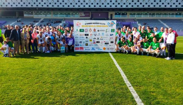 A golpe de balón por el cáncer infantil