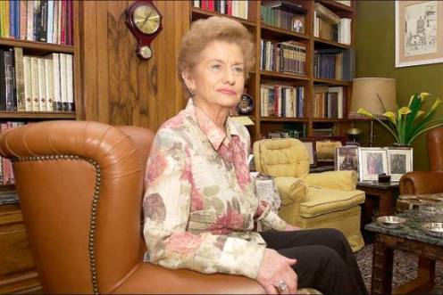 <i>Apegada de siempre a las causas nobles de la mano tendida, Gloria Rodríguez es reconocida y querida por toda Jaén. La foto es de 2004. / Archivo histórico de Diario JAÉN</i>