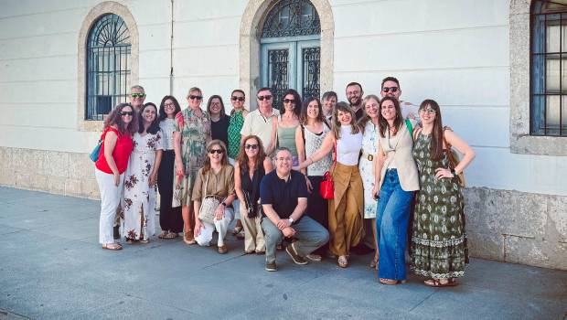 <i>Reunión del equipo celebrada en el Hospital Materno Infantil de Málaga. / Junta de Andalucía.</i>