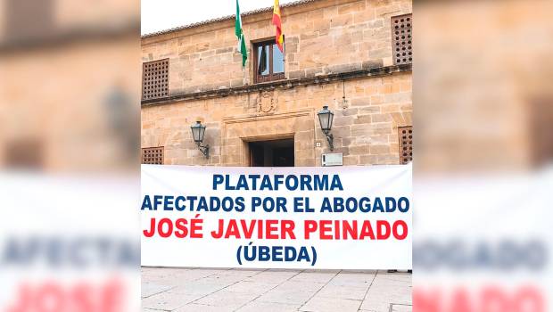 <i>Pancarta preparada para una concentración. </i>