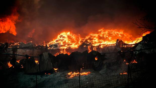 <i>Incendio en Tesalónica, en el norte de Grecia. / Vasilis Ververidis / Contacto / Europa Press.</i>