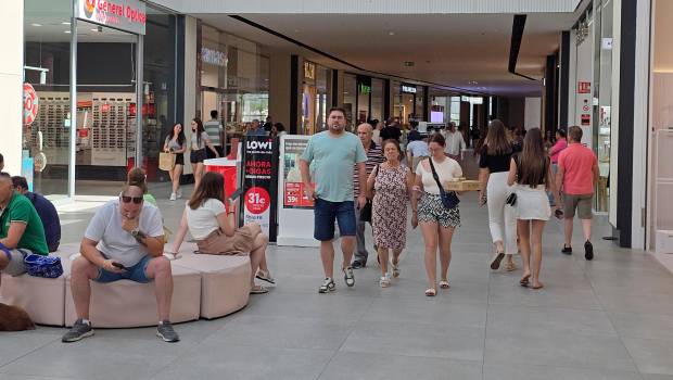 <i>Galería del Jaén Plaza en una imagen de archivo. / Diario JAÉN.</i>