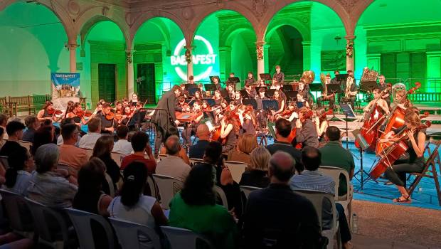 <i>Actuación de la Joven Orquesta Sinfónica de Jaén en la Antigua Universidad de Baeza.</i>