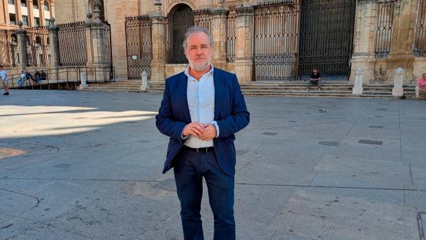 <i>El concejal de Hacienda del Ayuntamiento de Jaén, Francisco Lechuga, en imagen de archivo. / Ayuntamiento de Jaén. </i>