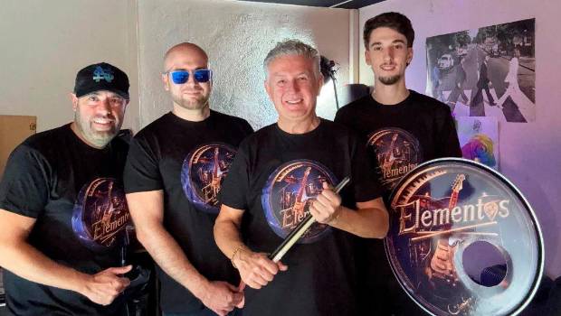 <i>El grupo Elementos.</i>