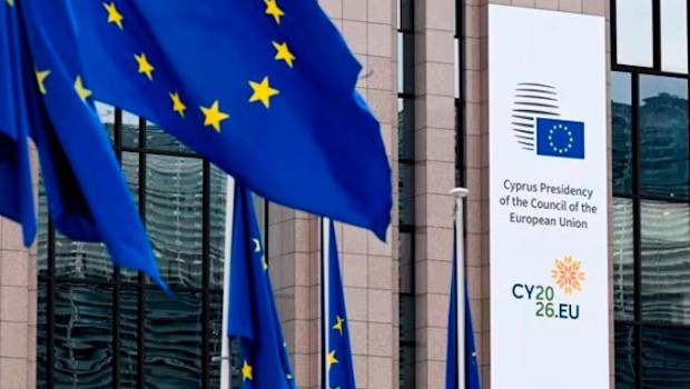<i>El letrero de la Presidencia chipriota del Consejo de la Unión Europea en la sede de la UE en Bruselas. Archivo.</i>