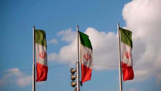 <i>Banderas de Irán en la capital, Teherán. / Europa Press. </i>