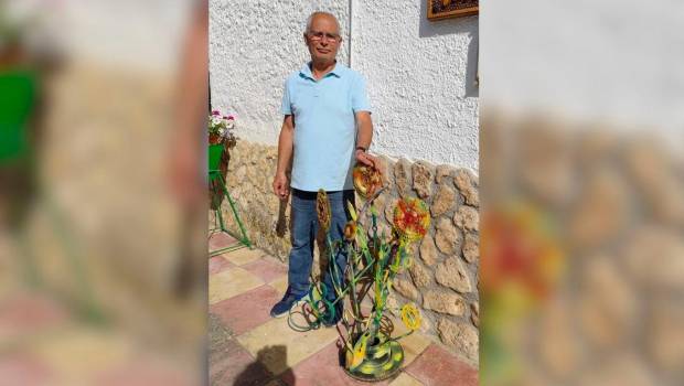 <i>Hilario Castro, autor de “Arte y reciclaje”.</i>