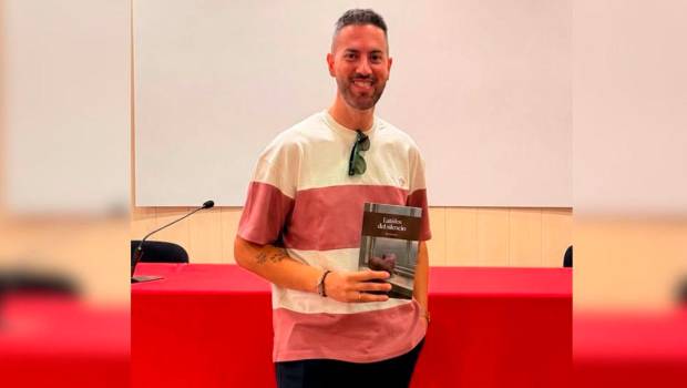 <i>El tosiriano Manuel Moreno Amor, conocido como Mannu Amor, autor de “Latidos del corazón”.</i>