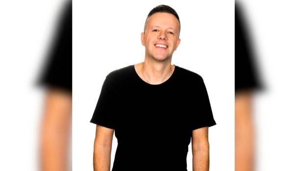 <i>Darío Núñez DJ.</i>