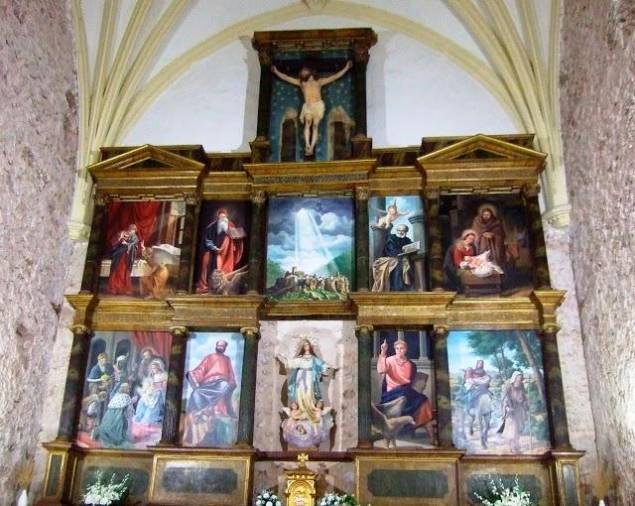 <i>Retablo del altar mayor de la Iglesia de Hornos finales del S. XVI. </i>