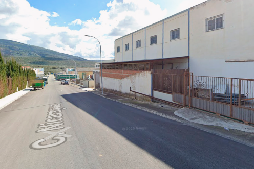<i>Calle Nicaragua, donde se sitúa la nave en la que ha ocurrido el incidente. / Google Maps.</i>