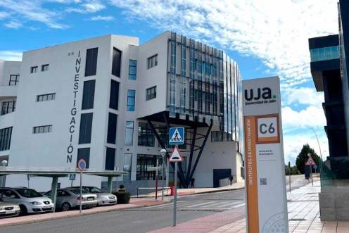 <i>Edificios C6 y D4 del Campus de Las Lagunillas. Archivo. / Universidad de Jaén. </i>
