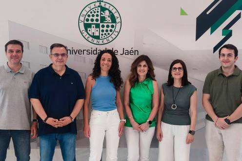 <i>Equipo del proyecto Eppia. / Universidad de Jaén. </i>