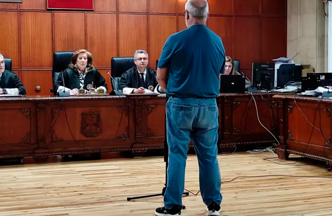 <i>El acusado durante su declaración ante el tribunal. / E. Press</i>