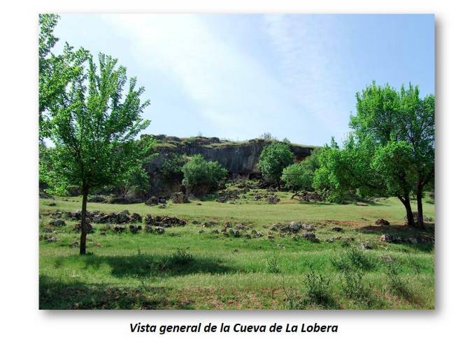 <i>La cueva de La Lobera.</i>