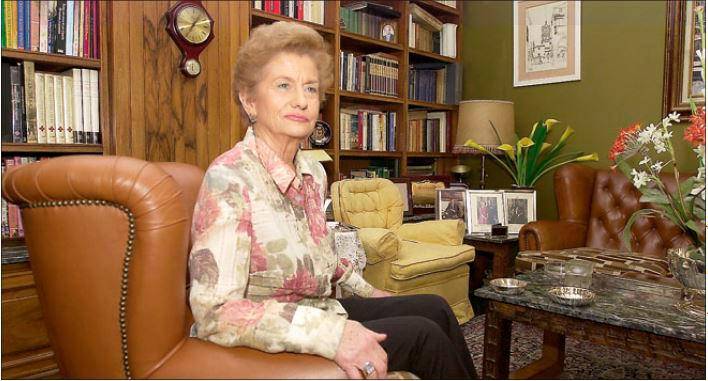 <i>Apegada de siempre a las causas nobles de la mano tendida, Gloria Rodríguez es reconocida y querida por toda Jaén. La foto es de 2004. / Archivo histórico de Diario JAÉN</i>