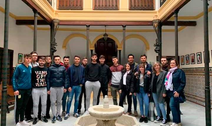 Estudiantes de Porcuna aprenden sobre Da Vinci