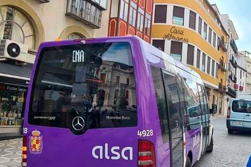 <i>Imagen de archivo de un autobús urbano de Jaén.</i>