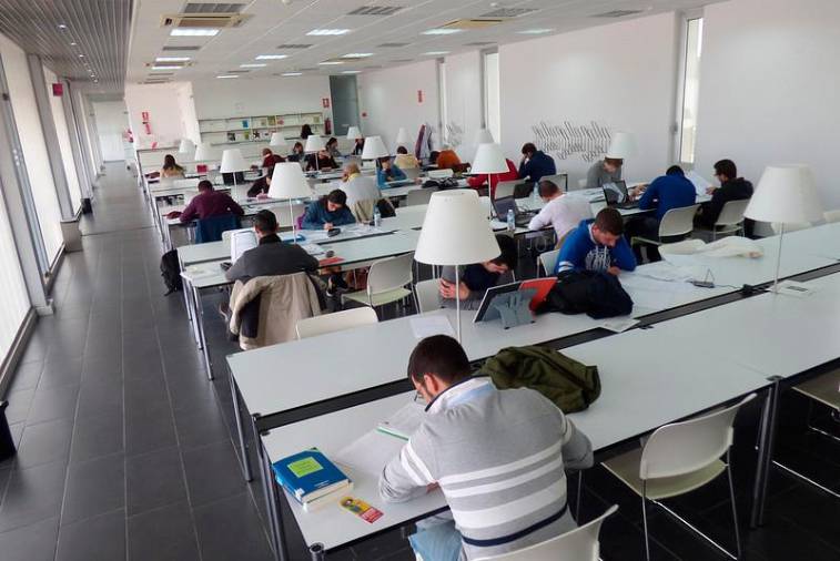 La UNIA coordina el primer máster universitario dual en Transformación Digital