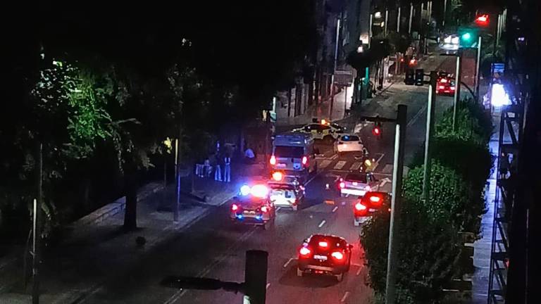 Herido un motorista en una colisión con un coche en la Avenida de Madrid