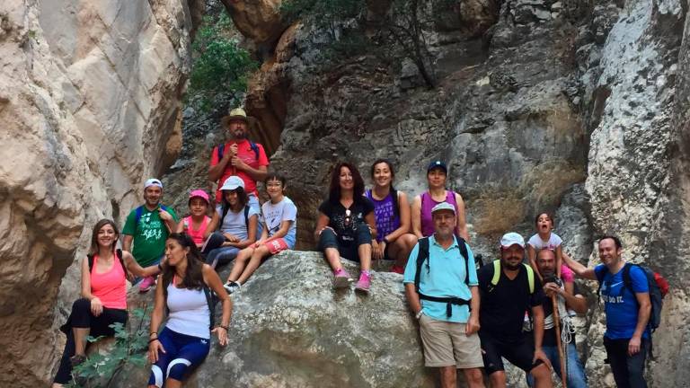 Una ruta conmemorativa de los cañones secos hasta Otíñar