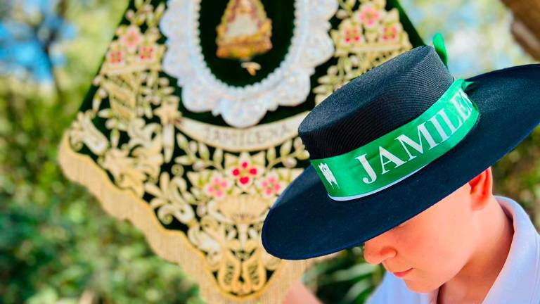 Jamilena y Córdoba se abrazan en el Ajolí