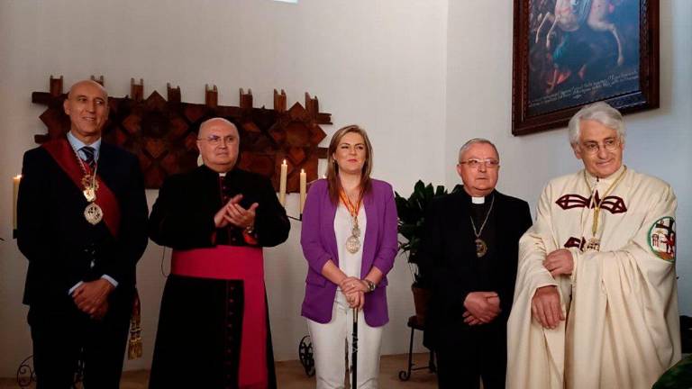 Baeza y León refuerzan sus “vínculos históricos”