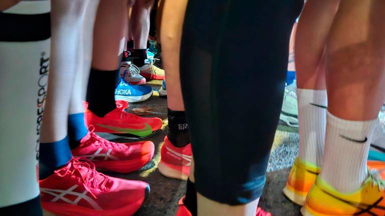 Reviva su llegada a la meta en la Carrera de San Antón 2026 con las mejores fotografías