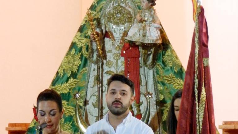 Gran devoción en la Velada