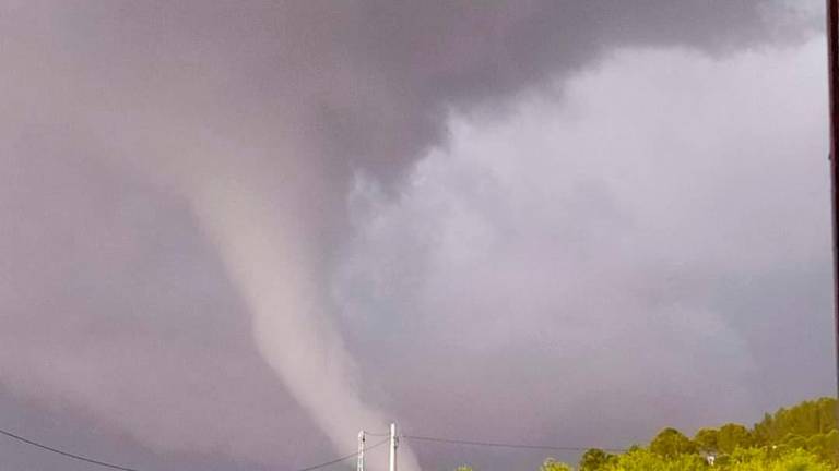 Torredelcampo, sorprendida por un tornado