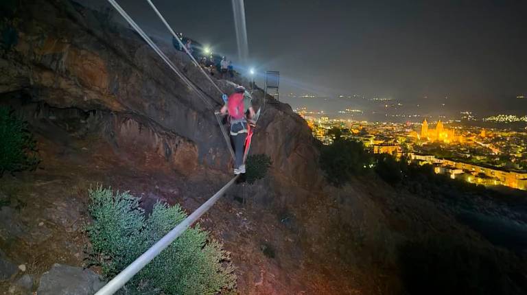 Triunfo de la naturaleza y aventura en las noches veraniegas de la capital