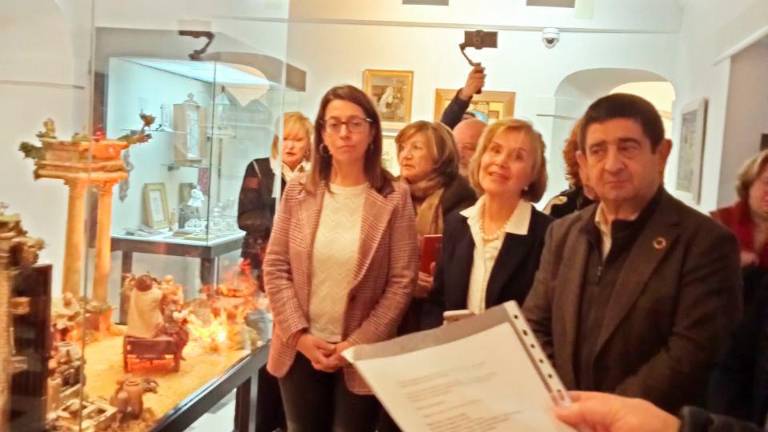 Los Baños Árabes incorporan la exposición de un belén napolitano