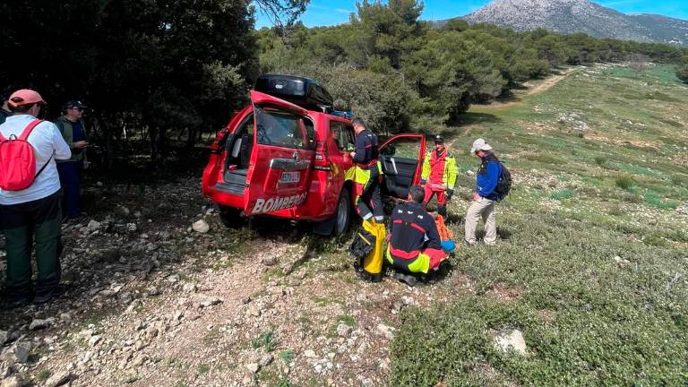 Rescatan a un hombre herido en el cerro de Matamulillos
